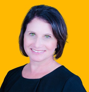 Portrait of Kara Hubner, Broker/Agent